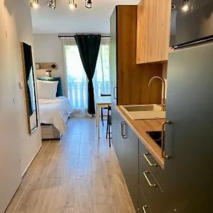 Somptueux De 17m2 , Bernex France